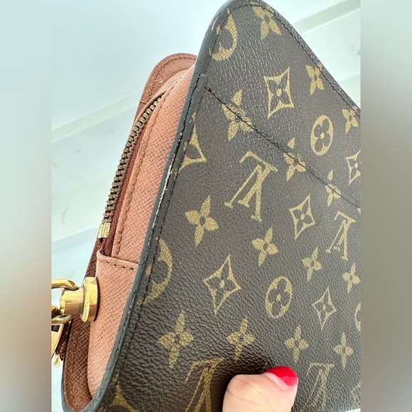 Louis Vuitton Vintage Monogram Orsay Clutch Bag AR0975 - Picture 7 of 11